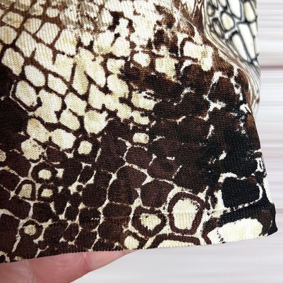 NATORI ous Silk Blend Animal Print Knit Top - Picture 5 of 9